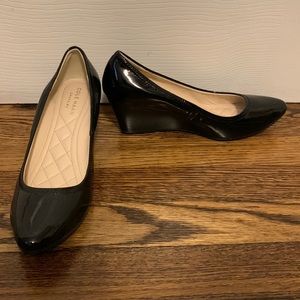 LIKE NEW Patent Leather Wedge Shoes